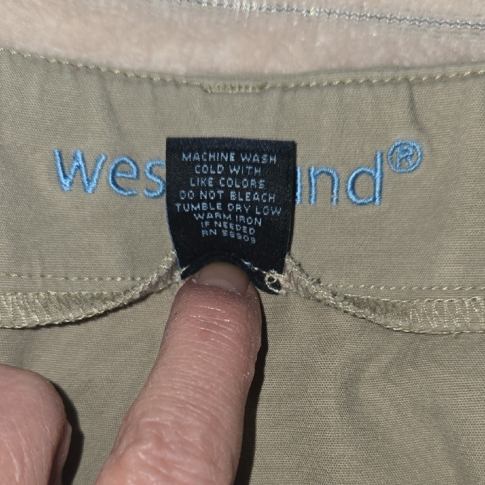 Westbound Women's Tan Capris - Picture 4 of 4